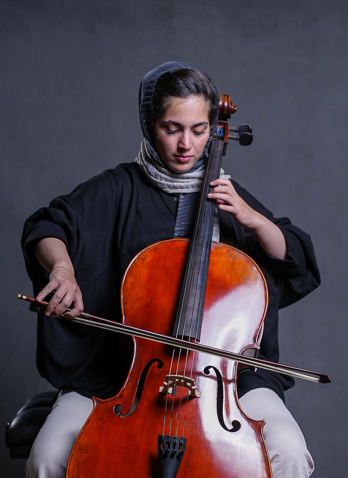 آموزشگاه موسیقی پارس - پروشات زندآیین