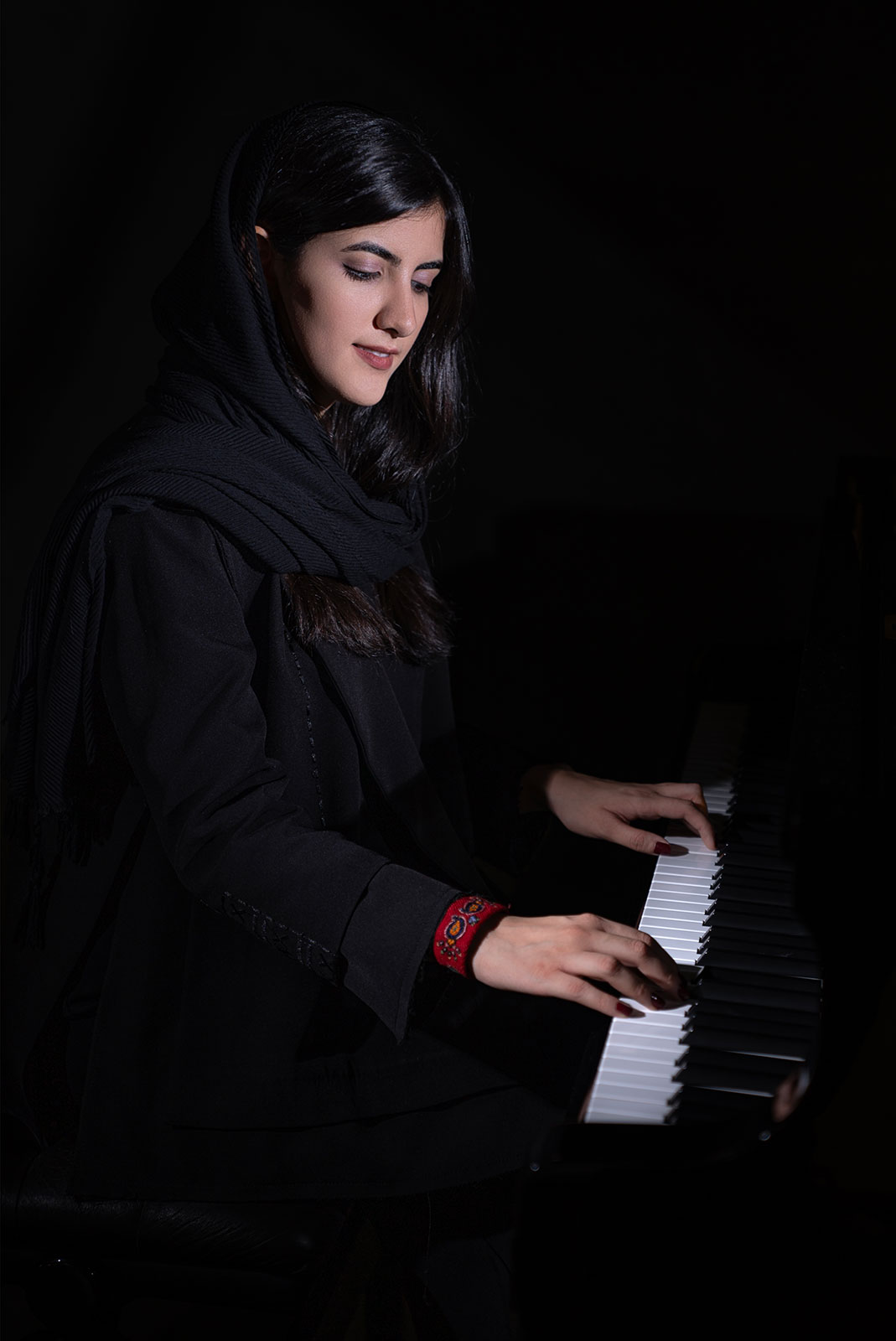 آموزشگاه موسیقی پارس - پرنا مانیان