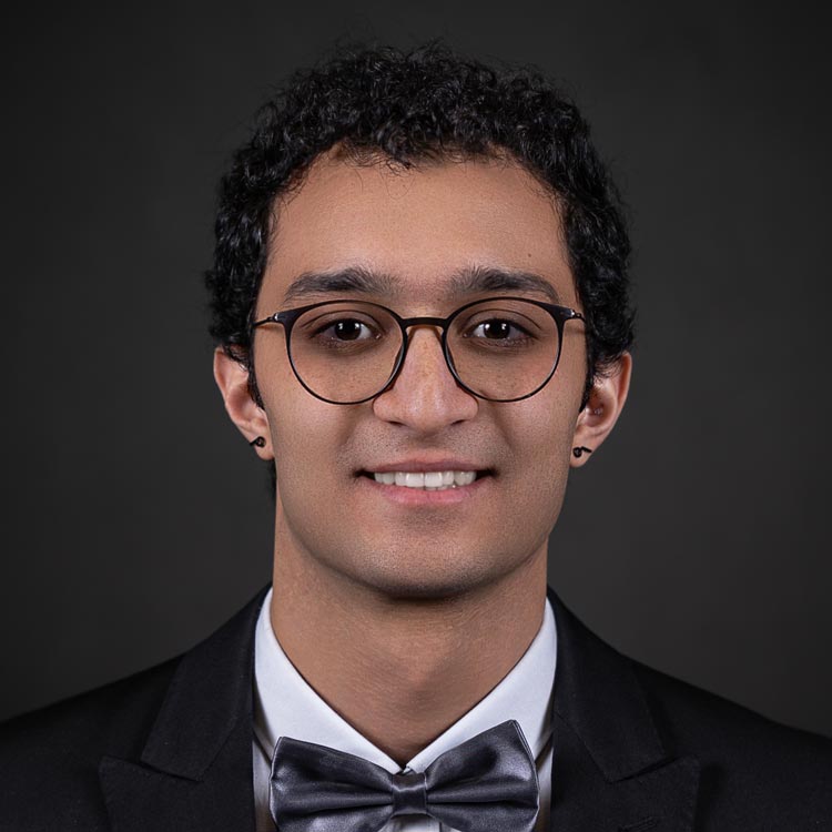 بردیا شیرازی