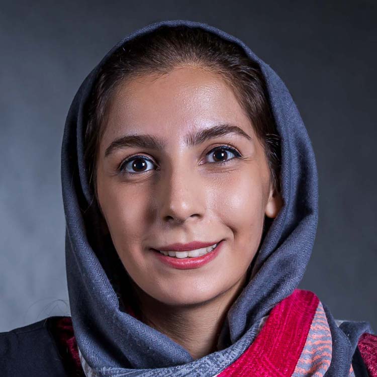 عارفه ایروانیان